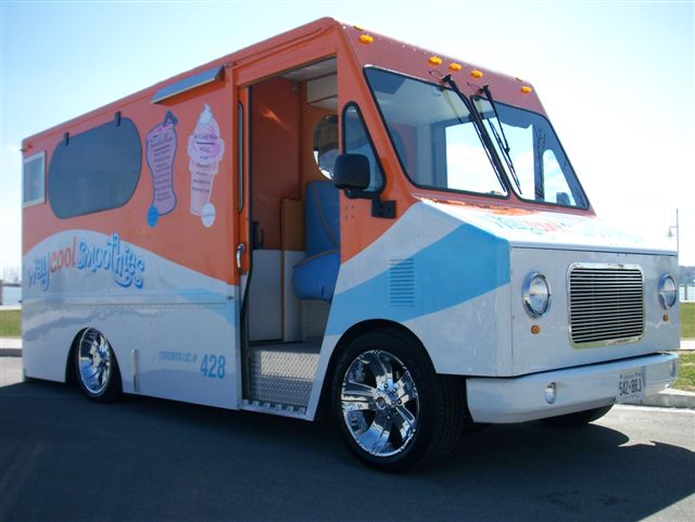 Way Cool Smoothies Truck (17).JPG